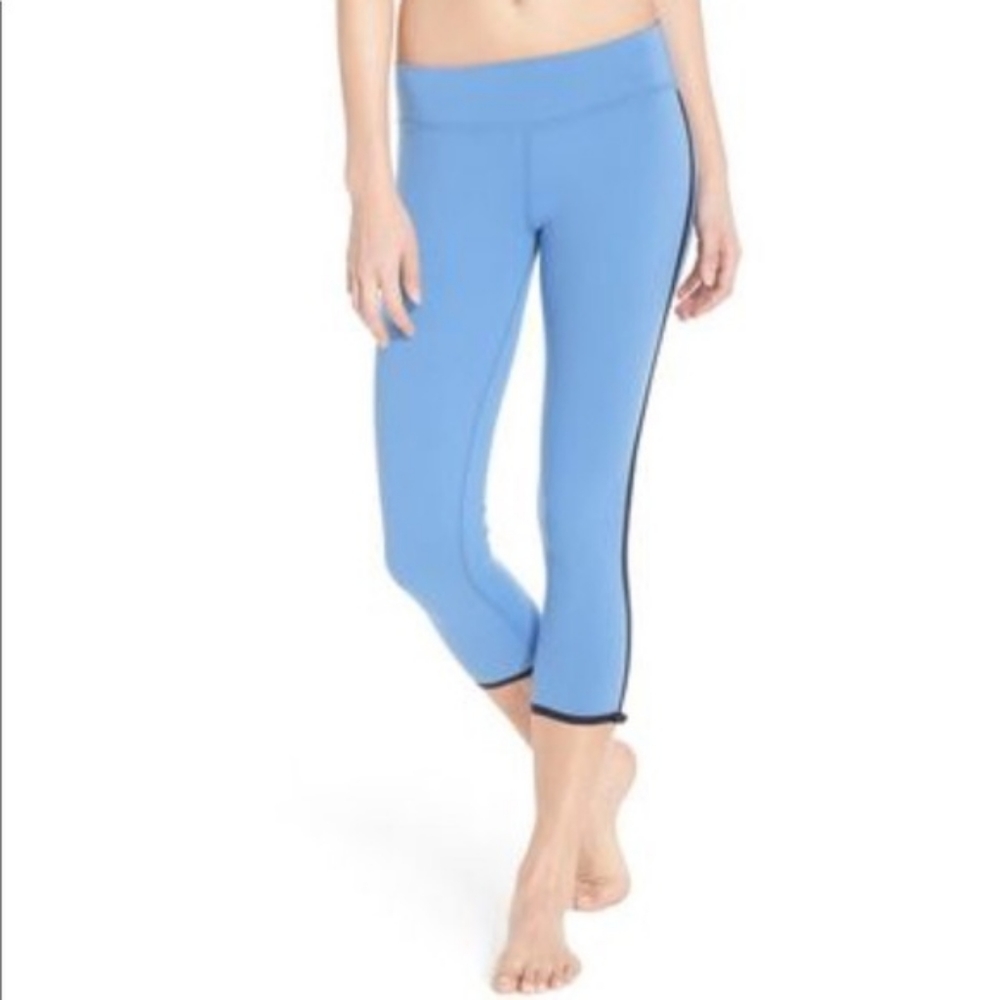Kate spade x beyong yoga blue cropped leggings medium